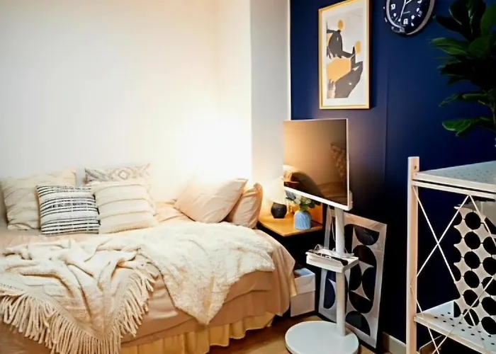 2baths 2br Heart Of Sinchon 4*